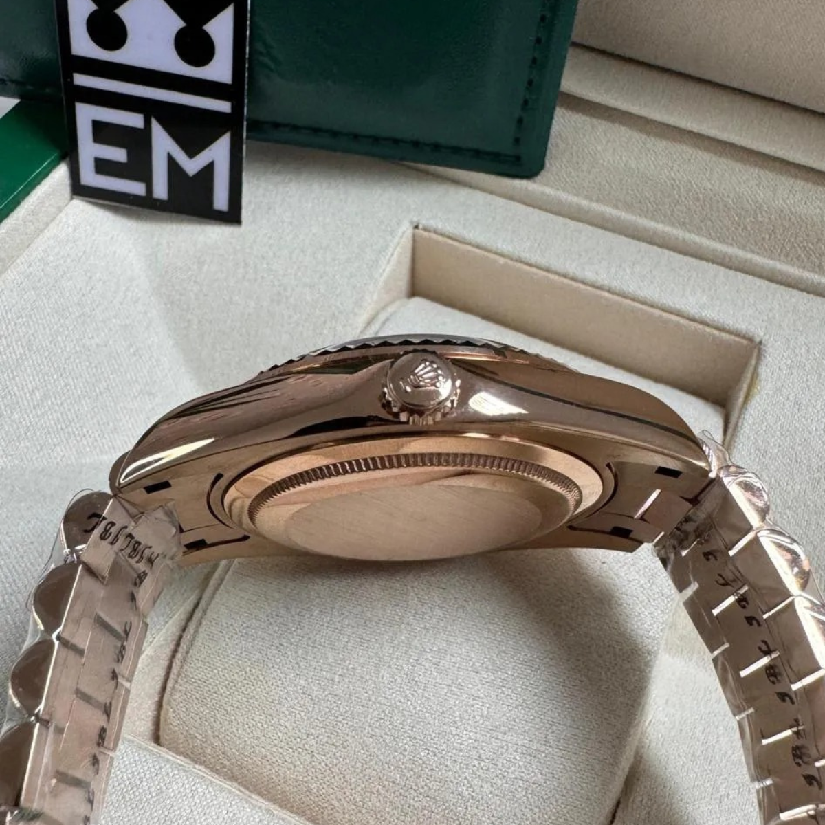 Rolex Day-Date 40 – Green Dial with Roman Numerals B