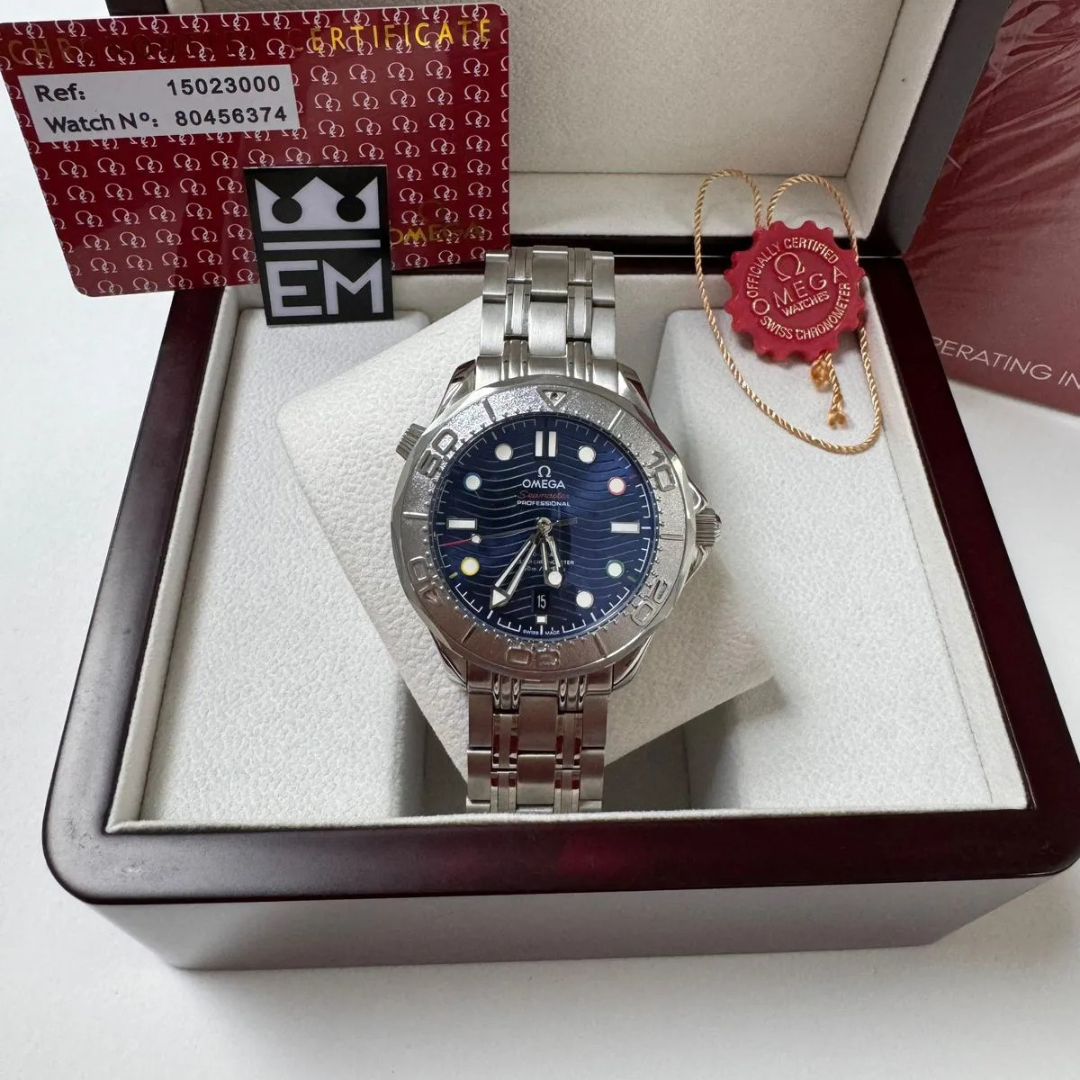 Omega Seamaster Professional – Blue “Waves Dial”
