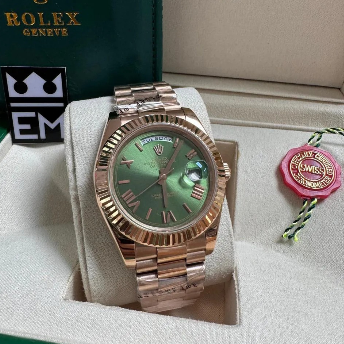 Rolex Day-Date 40 – Green Dial with Roman Numerals B