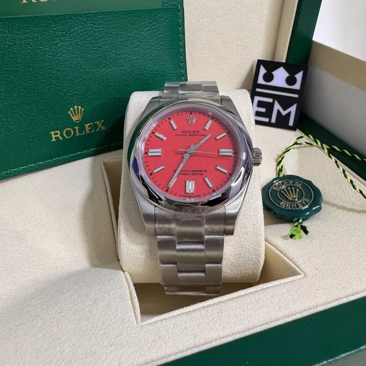 ROLEX OYSTER PERPETUAL 36 – RED DIAL