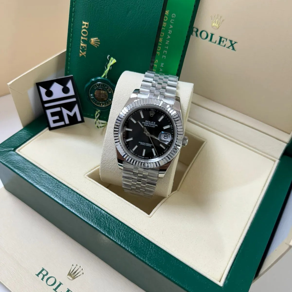 Rolex Datejust 41 – Black Dial