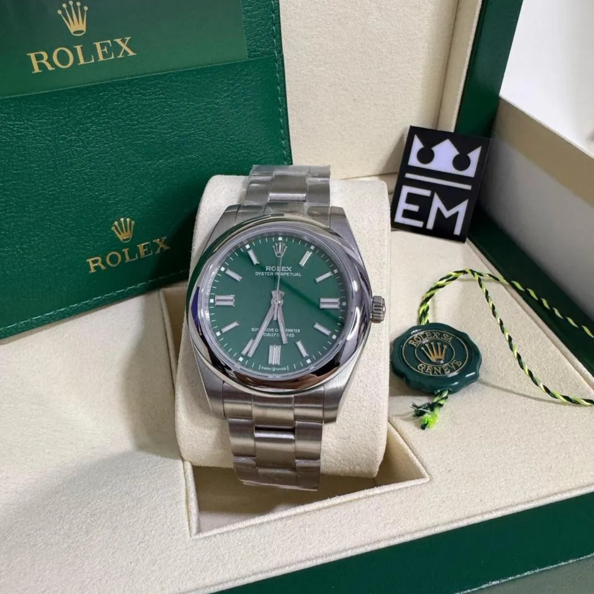 ROLEX OYSTER PERPETUAL 41 – GREEN DIAL