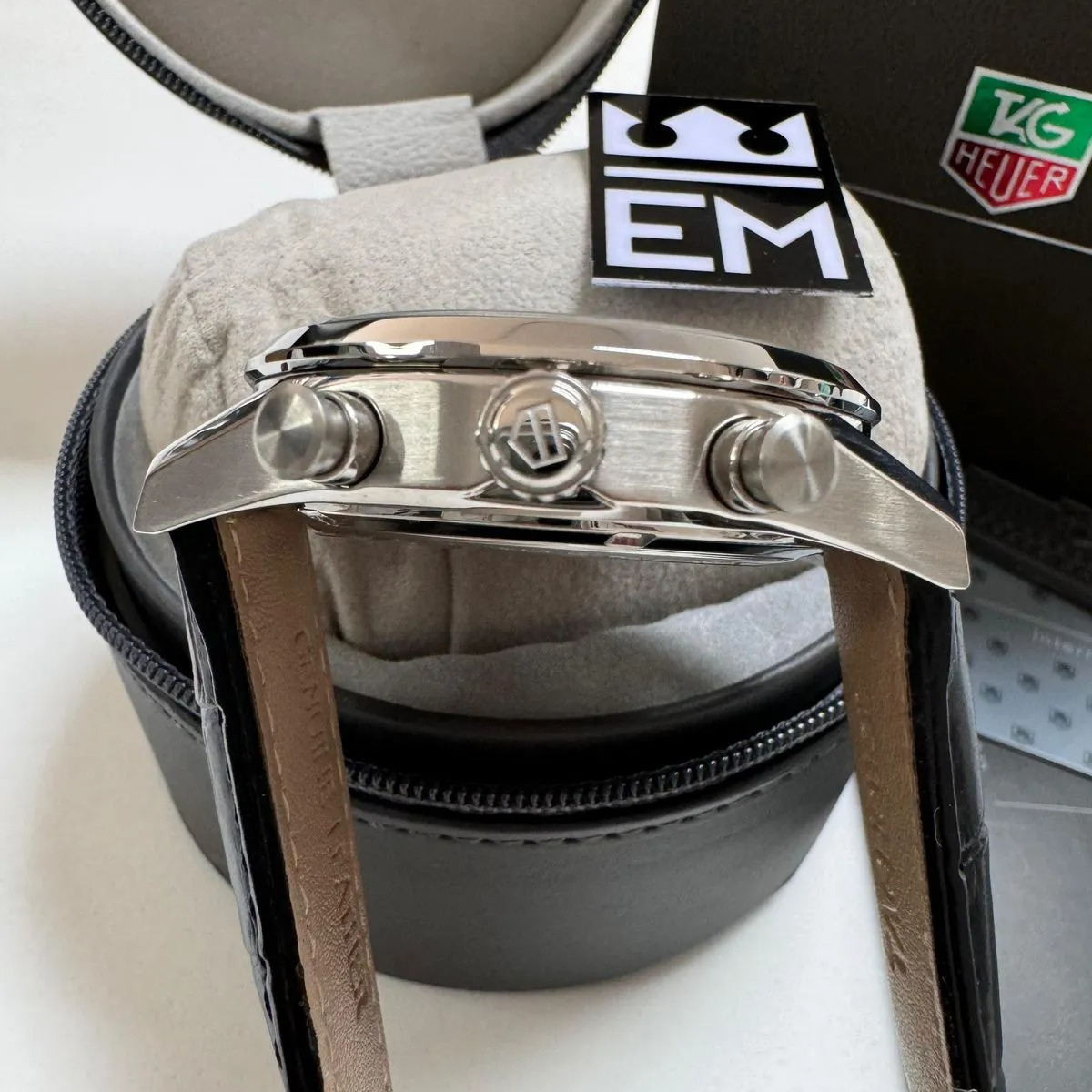 TAG Heuer Carrera Chronograph – Emerald Green Dial Leather Strap