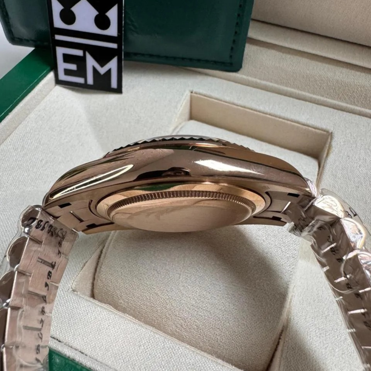Rolex Day-Date 40 – Champagne Dial