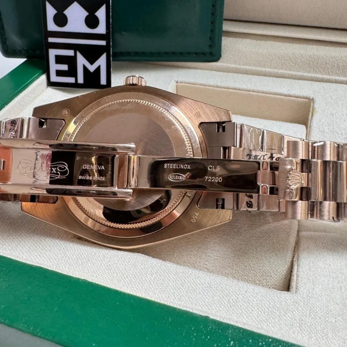 Rolex Day-Date 40 – Champagne Dial