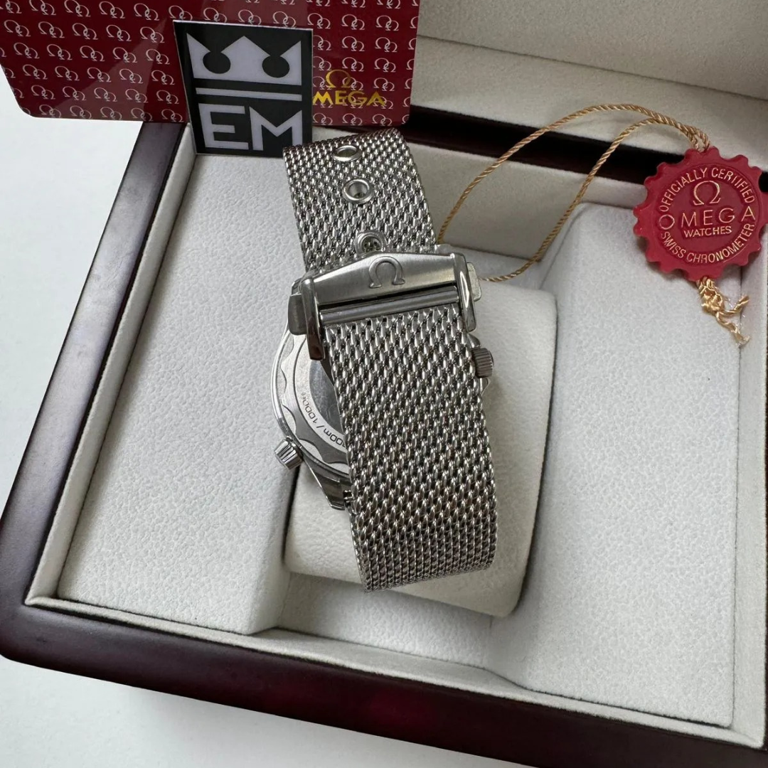 Omega Seamaster 300M Diver “007 Edition” – Black/Mesh Bracelet Stainless Steel