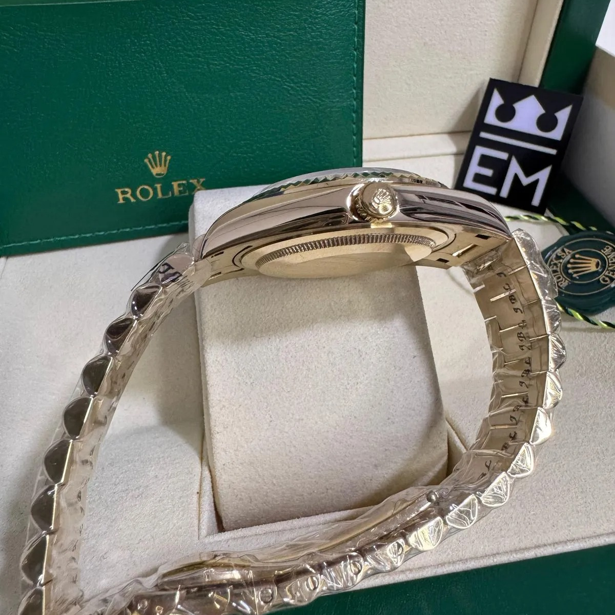 Rolex Day-Date 36 – White Dial